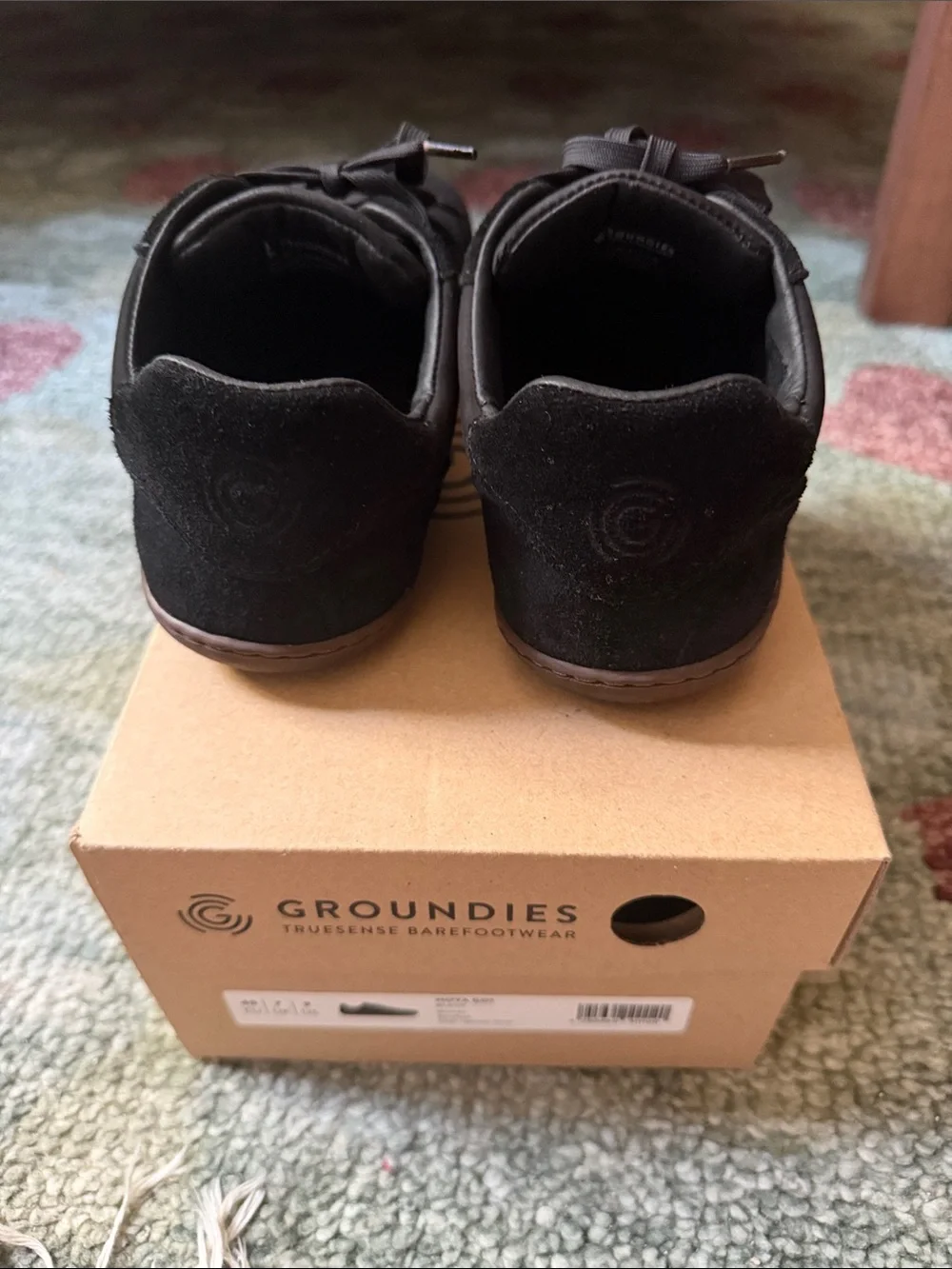 Women’s Groundies Nova size 40